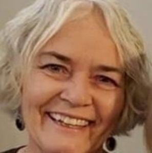 Meet your Posher, Lynda